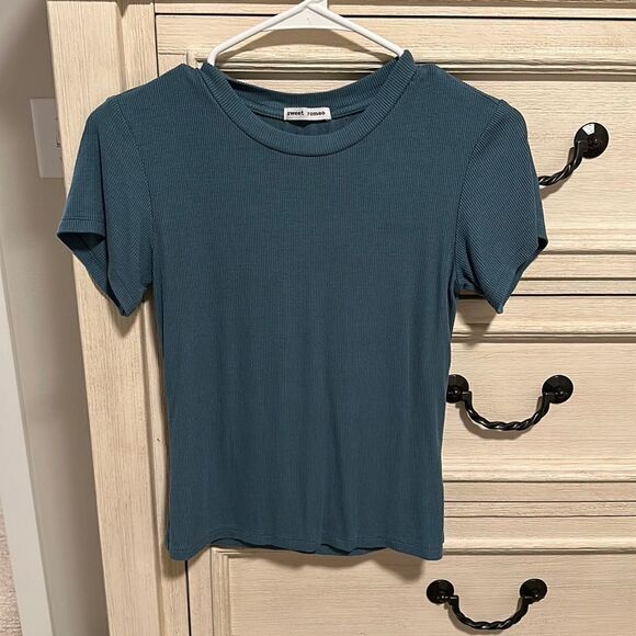 Sweet Romeo super soft ribbed tee - Picture 1 of 5
